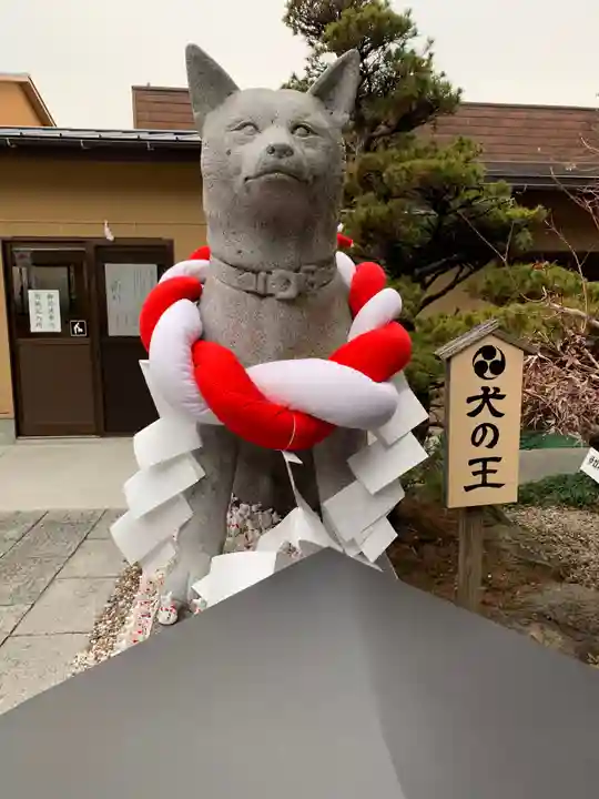 伊奴神社の狛犬