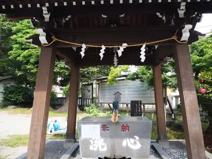 有鹿神社の手水舎