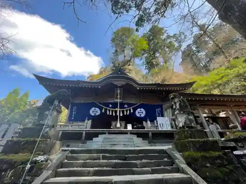 英彦山豊前坊高住神社の本殿