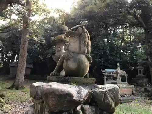 柴山神社の狛犬