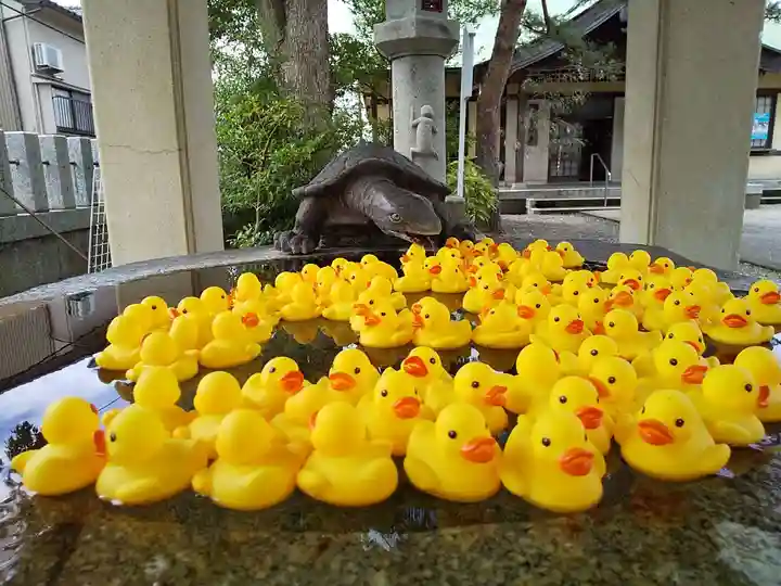 杉杜白髭神社の手水舎