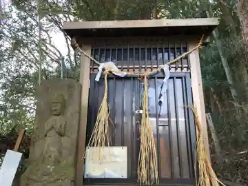 三股村道祖神社の本殿・本堂