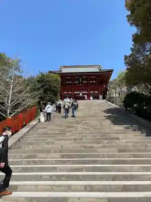 鶴岡八幡宮の山門・神門