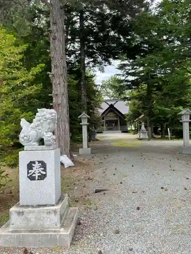 中士別神社の狛犬