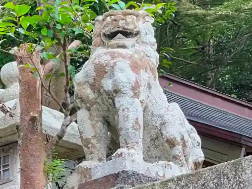 佐伎治神社の狛犬