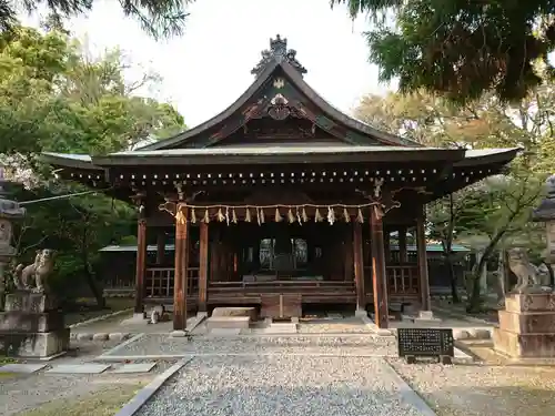 藤島神社の本殿・本堂