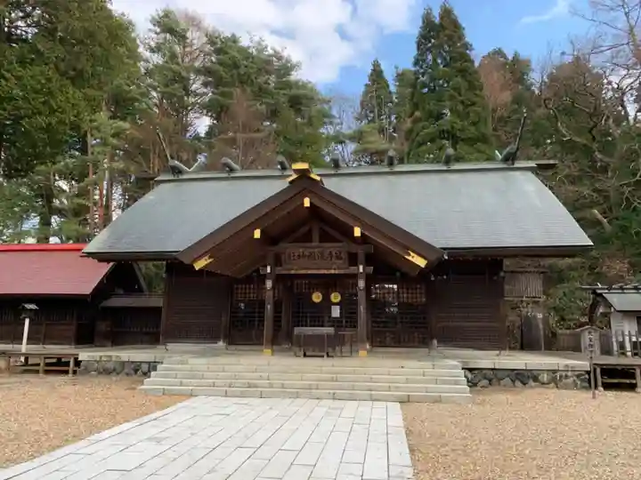 岩手護國神社の本殿・本堂