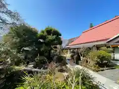 谷性寺の建物その他