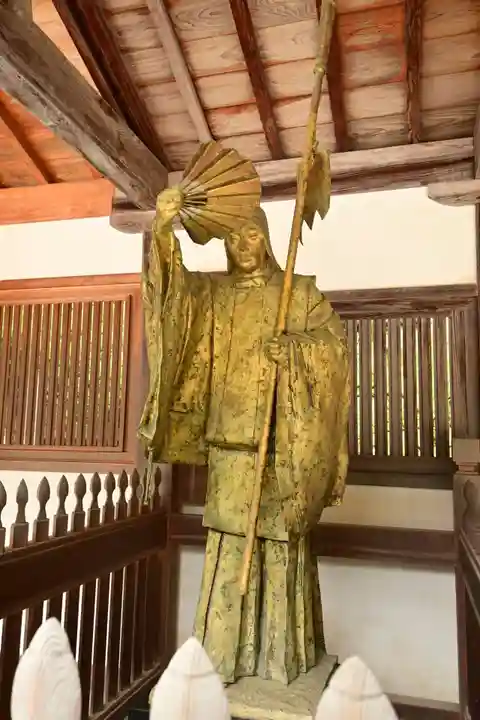 大山祇神社の像