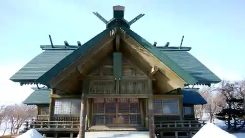 天塩厳島神社の本殿