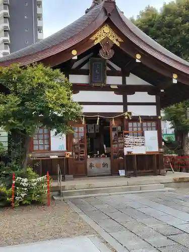 三輪神社の本殿・本堂