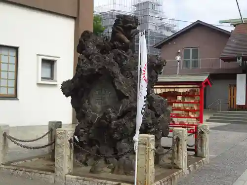 鶴見神社の狛犬