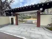 源空寺の山門・神門