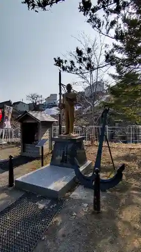 龍宮神社の像