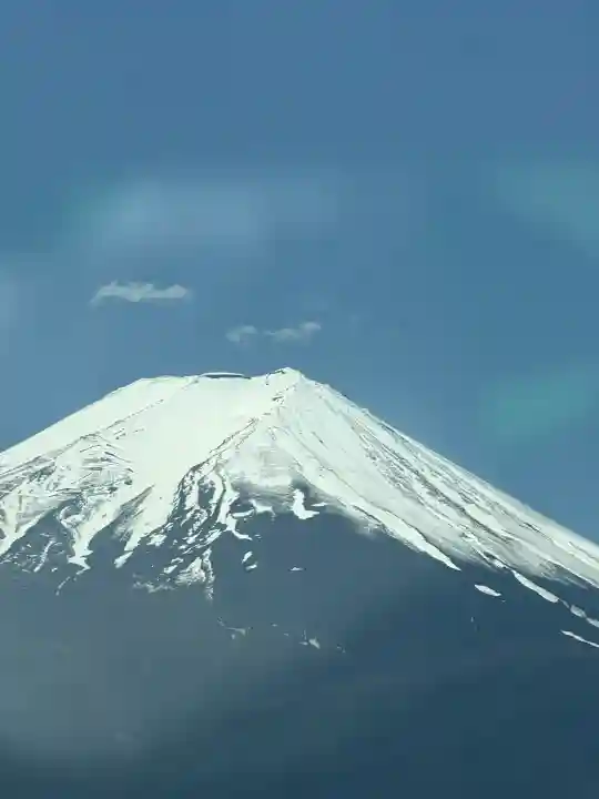 冨士山小御嶽神社の{uncategorized: "未分類", other: "その他", undefined: "問題あり", building: "その他建物", grave: "お墓", sacred_gate: "鳥居", guardian: "狛犬", statue: "像", buddha: "仏像", history: "歴史", nature: "自然", garden: "庭園", animal: "動物", pagoda: "塔", temizu: "手水舎", mountain_gate: "山門・神門", sanctuary: "本殿・本堂", subordinate: "末社・摂社", art: "芸術", scenery: "景色", jizo: "地蔵", ema: "絵馬", goshuin: "御朱印", omikuji: "おみくじ", items: "授与品その他", amulet: "お守り", goshuincho: "御朱印帳", eats: "食事", festival: "お祭り", votive_dance: "神楽", shichigosan: "七五三参", wedding: "結婚式", experience: "体験その他", initially: "初詣", around: "周辺", anti_infection: "感染症対策"}
