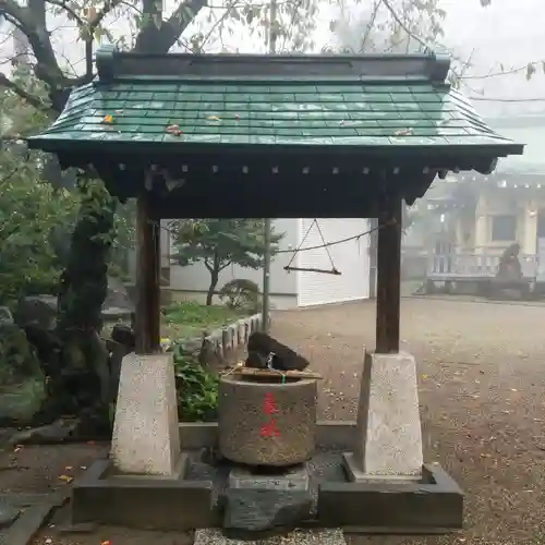 白髭神社の手水舎