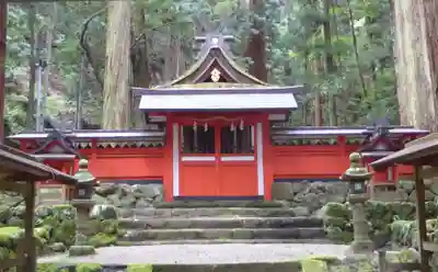 室生龍穴神社の本殿・本堂