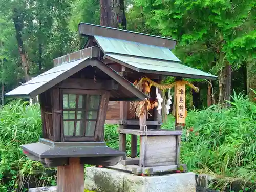 真木倉神社の末社