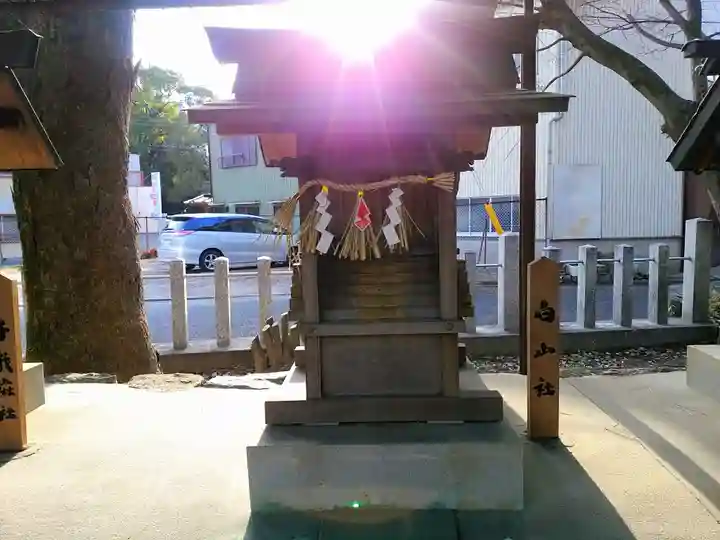 神明社(城屋敷神明社)の末社・摂社