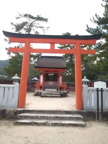 清盛神社の鳥居