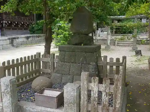 御霊神社の末社