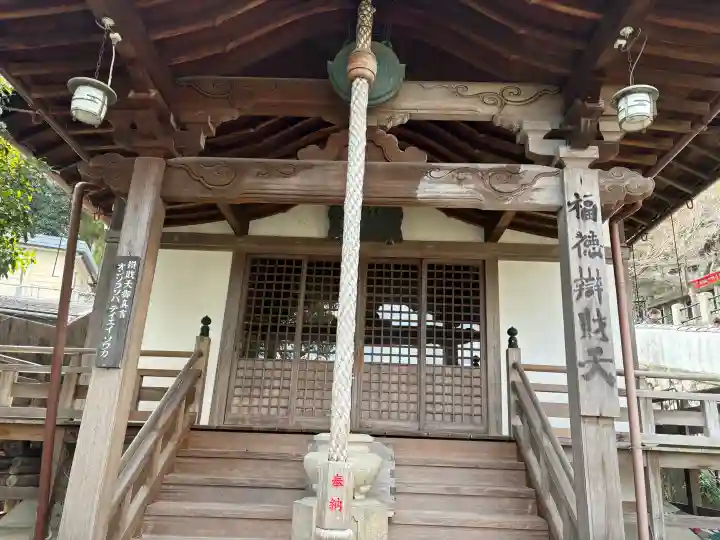 妙光院の{uncategorized: "未分類", other: "その他", undefined: "問題あり", building: "その他建物", grave: "お墓", sacred_gate: "鳥居", guardian: "狛犬", statue: "像", buddha: "仏像", history: "歴史", nature: "自然", garden: "庭園", animal: "動物", pagoda: "塔", temizu: "手水舎", mountain_gate: "山門・神門", sanctuary: "本殿・本堂", subordinate: "末社・摂社", art: "芸術", scenery: "景色", jizo: "地蔵", ema: "絵馬", goshuin: "御朱印", omikuji: "おみくじ", items: "授与品その他", amulet: "お守り", goshuincho: "御朱印帳", eats: "食事", festival: "お祭り", votive_dance: "神楽", shichigosan: "七五三参", wedding: "結婚式", experience: "体験その他", initially: "初詣", around: "周辺", anti_infection: "感染症対策"}