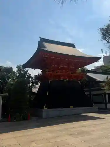 穴八幡宮の{uncategorized: "未分類", other: "その他", undefined: "問題あり", building: "その他建物", grave: "お墓", sacred_gate: "鳥居", guardian: "狛犬", statue: "像", buddha: "仏像", history: "歴史", nature: "自然", garden: "庭園", animal: "動物", pagoda: "塔", temizu: "手水舎", mountain_gate: "山門・神門", sanctuary: "本殿・本堂", subordinate: "末社・摂社", art: "芸術", scenery: "景色", jizo: "地蔵", ema: "絵馬", goshuin: "御朱印", omikuji: "おみくじ", items: "授与品その他", amulet: "お守り", goshuincho: "御朱印帳", eats: "食事", festival: "お祭り", votive_dance: "神楽", shichigosan: "七五三参", wedding: "結婚式", experience: "体験その他", initially: "初詣", around: "周辺", anti_infection: "感染症対策"}