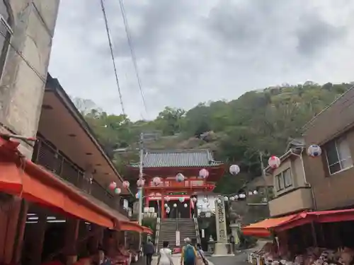 金剛宝寺（紀三井寺）の山門