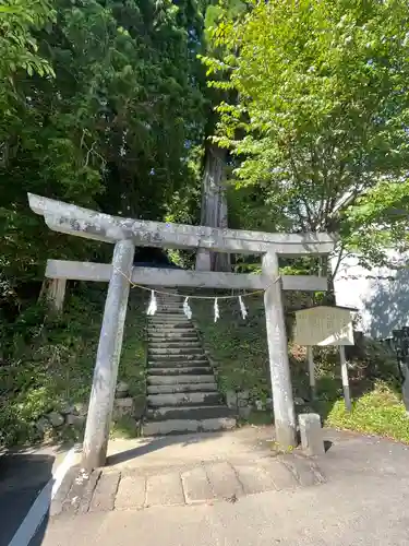 戸隠神社火之御子社の鳥居