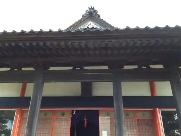 三宝荒神社の本殿