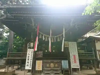 上高田氷川神社の本殿・本堂