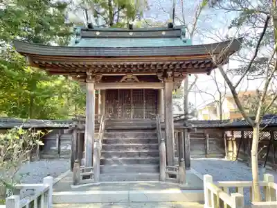 鈴休神社の本殿・本堂