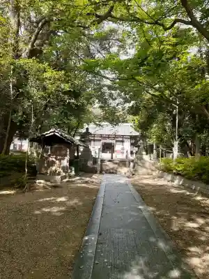 春日神社（茄子作）の{uncategorized: "未分類", other: "その他", undefined: "問題あり", building: "その他建物", grave: "お墓", sacred_gate: "鳥居", guardian: "狛犬", statue: "像", buddha: "仏像", history: "歴史", nature: "自然", garden: "庭園", animal: "動物", pagoda: "塔", temizu: "手水舎", mountain_gate: "山門・神門", sanctuary: "本殿・本堂", subordinate: "末社・摂社", art: "芸術", scenery: "景色", jizo: "地蔵", ema: "絵馬", goshuin: "御朱印", omikuji: "おみくじ", items: "授与品その他", amulet: "お守り", goshuincho: "御朱印帳", eats: "食事", festival: "お祭り", votive_dance: "神楽", shichigosan: "七五三参", wedding: "結婚式", experience: "体験その他", initially: "初詣", around: "周辺", anti_infection: "感染症対策"}