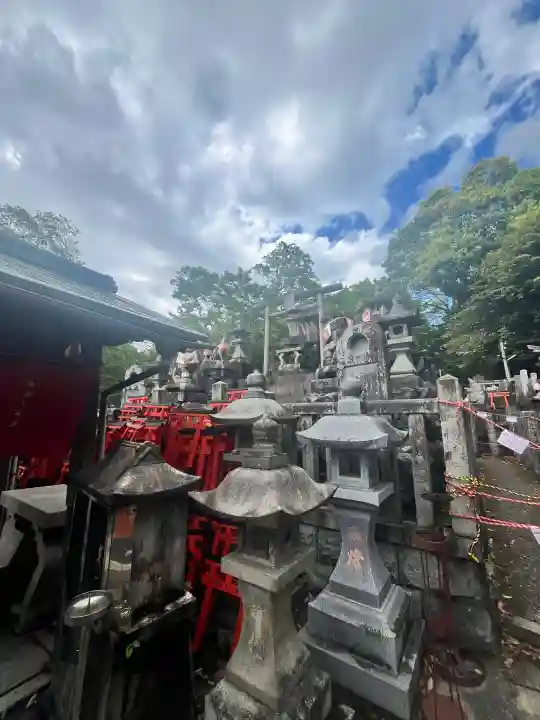 田中社神蹟の{uncategorized: "未分類", other: "その他", undefined: "問題あり", building: "その他建物", grave: "お墓", sacred_gate: "鳥居", guardian: "狛犬", statue: "像", buddha: "仏像", history: "歴史", nature: "自然", garden: "庭園", animal: "動物", pagoda: "塔", temizu: "手水舎", mountain_gate: "山門・神門", sanctuary: "本殿・本堂", subordinate: "末社・摂社", art: "芸術", scenery: "景色", jizo: "地蔵", ema: "絵馬", goshuin: "御朱印", omikuji: "おみくじ", items: "授与品その他", amulet: "お守り", goshuincho: "御朱印帳", eats: "食事", festival: "お祭り", votive_dance: "神楽", shichigosan: "七五三参", wedding: "結婚式", experience: "体験その他", initially: "初詣", around: "周辺", anti_infection: "感染症対策"}