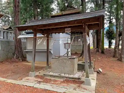 熊野神社の手水舎