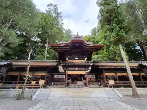 諏訪大社下社秋宮(長野県)