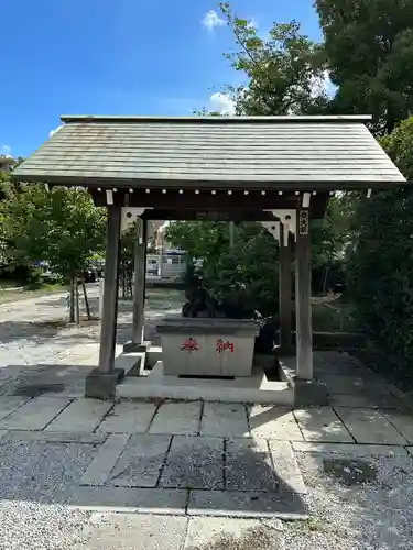 潮田神社の手水舎