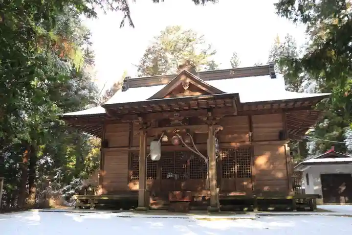 菅船神社の本殿・本堂