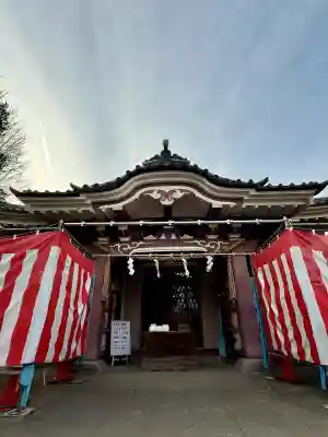 若宮八幡宮 の{uncategorized: "未分類", other: "その他", undefined: "問題あり", building: "その他建物", grave: "お墓", sacred_gate: "鳥居", guardian: "狛犬", statue: "像", buddha: "仏像", history: "歴史", nature: "自然", garden: "庭園", animal: "動物", pagoda: "塔", temizu: "手水舎", mountain_gate: "山門・神門", sanctuary: "本殿・本堂", subordinate: "末社・摂社", art: "芸術", scenery: "景色", jizo: "地蔵", ema: "絵馬", goshuin: "御朱印", omikuji: "おみくじ", items: "授与品その他", amulet: "お守り", goshuincho: "御朱印帳", eats: "食事", festival: "お祭り", votive_dance: "神楽", shichigosan: "七五三参", wedding: "結婚式", experience: "体験その他", initially: "初詣", around: "周辺", anti_infection: "感染症対策"}