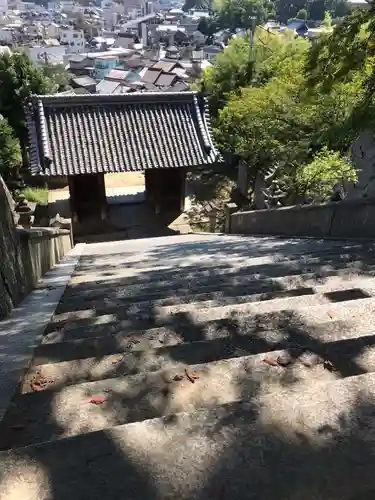 御袖天満宮の山門