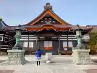 如宝寺の本殿・本堂