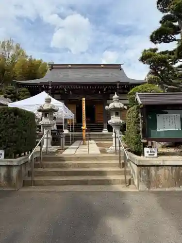 長泉寺の{uncategorized: "未分類", other: "その他", undefined: "問題あり", building: "その他建物", grave: "お墓", sacred_gate: "鳥居", guardian: "狛犬", statue: "像", buddha: "仏像", history: "歴史", nature: "自然", garden: "庭園", animal: "動物", pagoda: "塔", temizu: "手水舎", mountain_gate: "山門・神門", sanctuary: "本殿・本堂", subordinate: "末社・摂社", art: "芸術", scenery: "景色", jizo: "地蔵", ema: "絵馬", goshuin: "御朱印", omikuji: "おみくじ", items: "授与品その他", amulet: "お守り", goshuincho: "御朱印帳", eats: "食事", festival: "お祭り", votive_dance: "神楽", shichigosan: "七五三参", wedding: "結婚式", experience: "体験その他", initially: "初詣", around: "周辺", anti_infection: "感染症対策"}