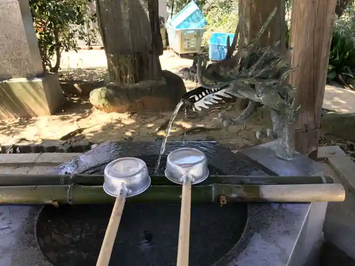 紅葉八幡宮の手水舎