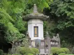 久遠寺御廟所(山梨県)