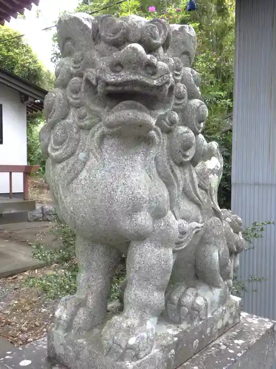 津島神社の狛犬