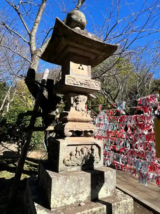 江島神社の{uncategorized: "未分類", other: "その他", undefined: "問題あり", building: "その他建物", grave: "お墓", sacred_gate: "鳥居", guardian: "狛犬", statue: "像", buddha: "仏像", history: "歴史", nature: "自然", garden: "庭園", animal: "動物", pagoda: "塔", temizu: "手水舎", mountain_gate: "山門・神門", sanctuary: "本殿・本堂", subordinate: "末社・摂社", art: "芸術", scenery: "景色", jizo: "地蔵", ema: "絵馬", goshuin: "御朱印", omikuji: "おみくじ", items: "授与品その他", amulet: "お守り", goshuincho: "御朱印帳", eats: "食事", festival: "お祭り", votive_dance: "神楽", shichigosan: "七五三参", wedding: "結婚式", experience: "体験その他", initially: "初詣", around: "周辺", anti_infection: "感染症対策"}