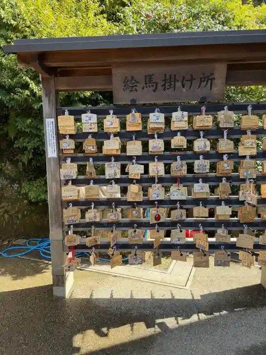 鹿苑寺(金閣寺)の{uncategorized: "未分類", other: "その他", undefined: "問題あり", building: "その他建物", grave: "お墓", sacred_gate: "鳥居", guardian: "狛犬", statue: "像", buddha: "仏像", history: "歴史", nature: "自然", garden: "庭園", animal: "動物", pagoda: "塔", temizu: "手水舎", mountain_gate: "山門・神門", sanctuary: "本殿・本堂", subordinate: "末社・摂社", art: "芸術", scenery: "景色", jizo: "地蔵", ema: "絵馬", goshuin: "御朱印", omikuji: "おみくじ", items: "授与品その他", amulet: "お守り", goshuincho: "御朱印帳", eats: "食事", festival: "お祭り", votive_dance: "神楽", shichigosan: "七五三参", wedding: "結婚式", experience: "体験その他", initially: "初詣", around: "周辺", anti_infection: "感染症対策"}