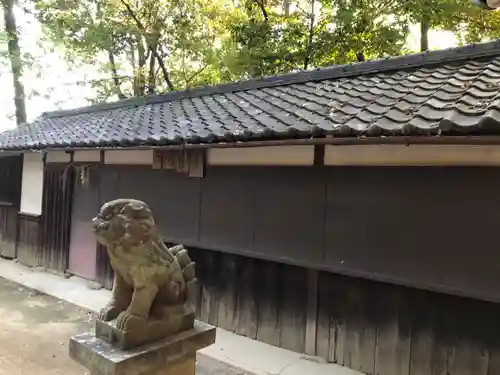 佐紀神社（亀畑）の狛犬