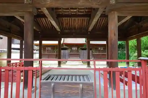 三翁神社の本殿