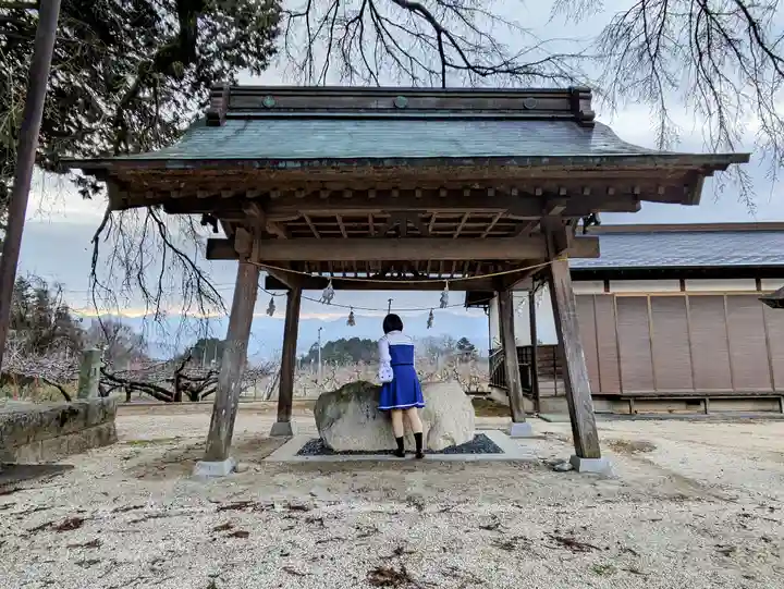 片桐御射山神社の手水舎